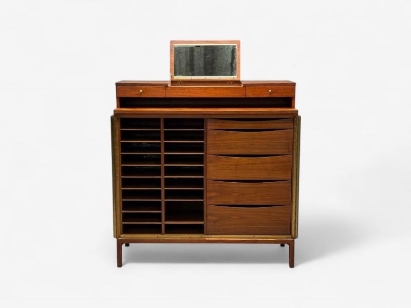 Paul McCobb, American Modern, Walnut, Highboy Dresser, USA, 1970s - 6