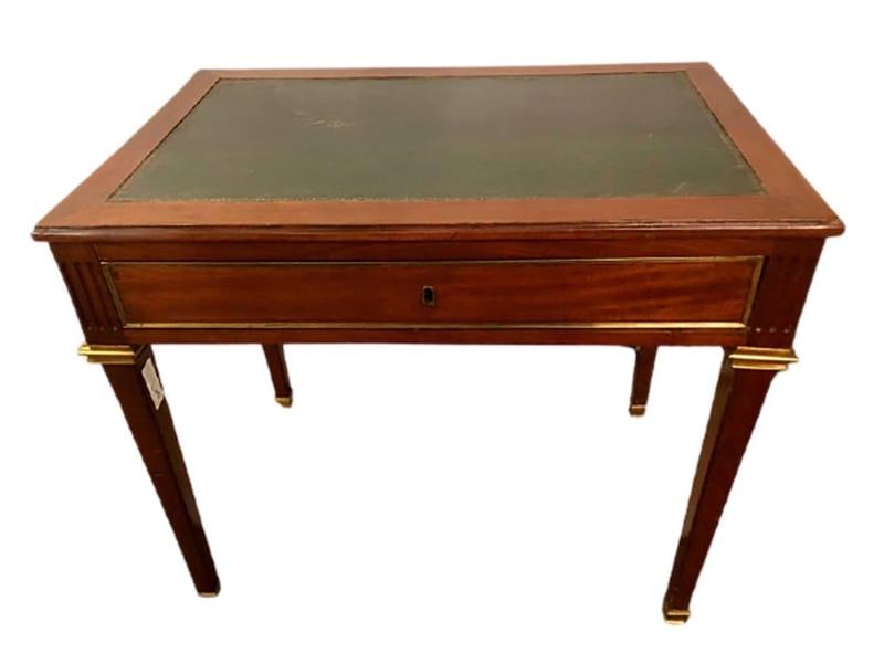 Diminutive Leather Top Desk with Pull-Out Sides and Bronze Mounts Stamped Jansen - 3