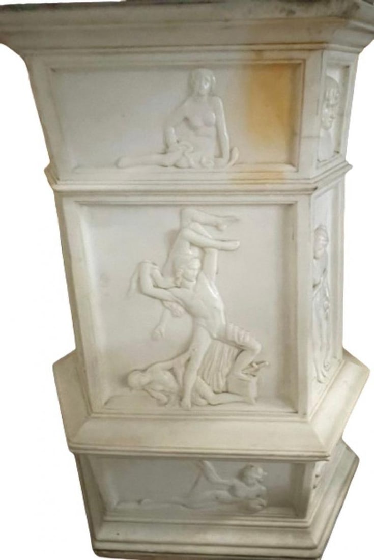 19th Century Italian Carrara Marble Pedestal, Neoclassical Carvings, Figural - 4