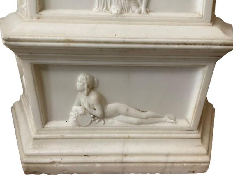19th Century Italian Carrara Marble Pedestal, Neoclassical Carvings, Figural - 8