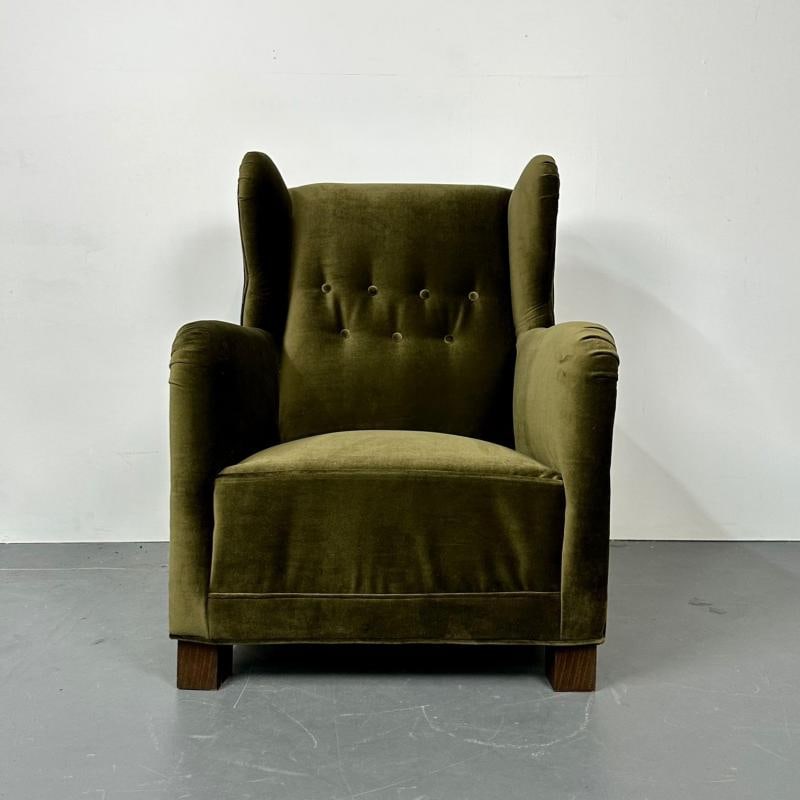Mid-Century Danish Cabinetmaker Wingback / Lounge Chair, Flemming Lassen Style - 4