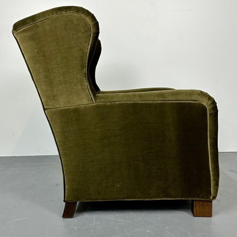 Mid-Century Danish Cabinetmaker Wingback / Lounge Chair, Flemming Lassen Style - 5