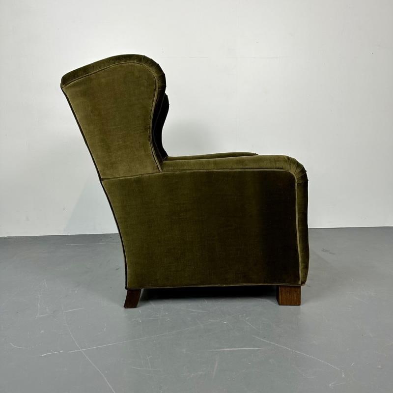 Mid-Century Danish Cabinetmaker Wingback / Lounge Chair, Flemming Lassen Style - 6