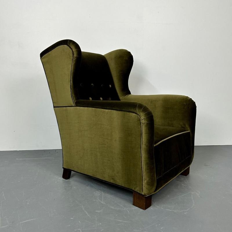 Mid-Century Danish Cabinetmaker Wingback / Lounge Chair, Flemming Lassen Style - 8