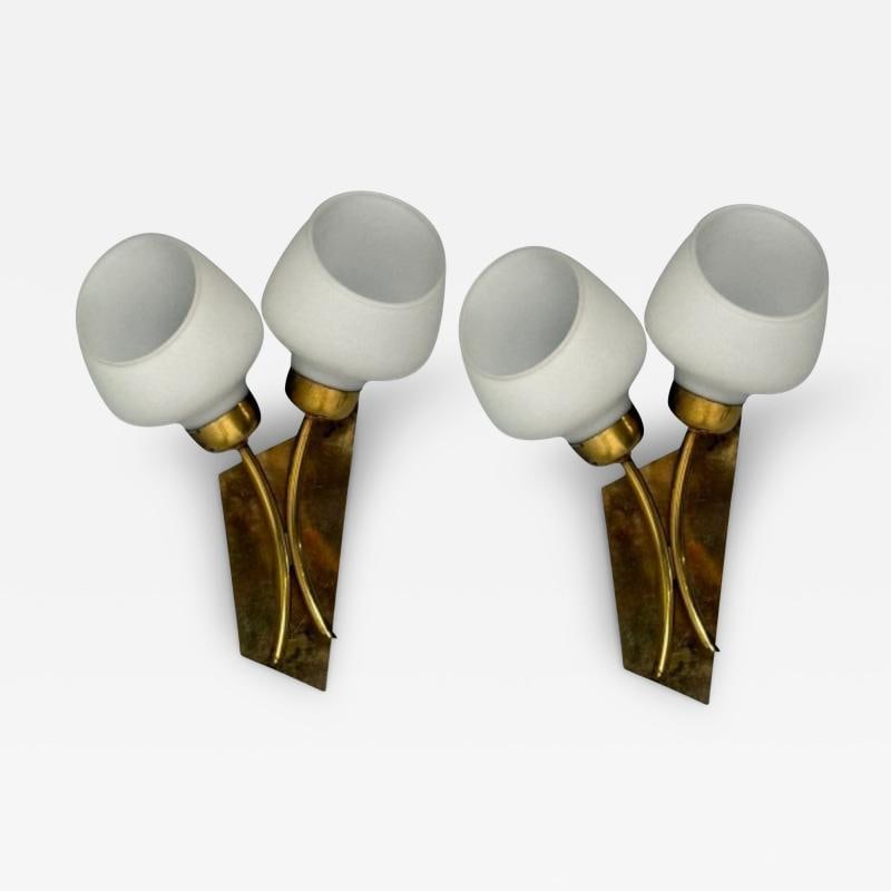 Italian Mid-Century Modern, Tulip Form Wall Sconces, Patinated Brass, 1950s - 2