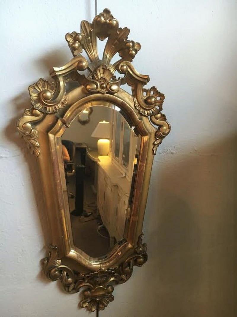 Pair of Italian Gilt Carved Mirrors - 3