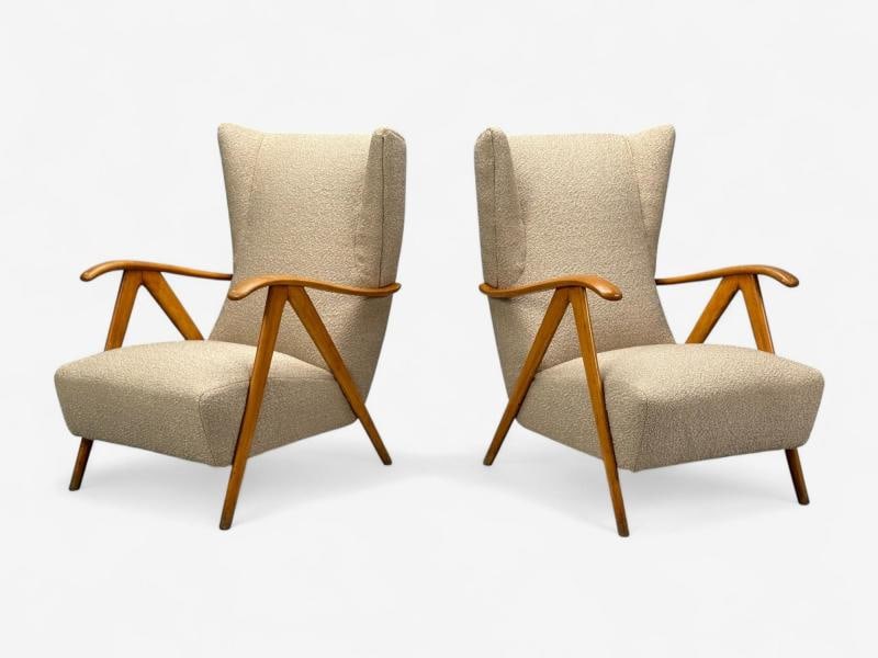 Italian Modern, Beige Boucle, Wood, Sculptural Lounge Chairs, Italy, 1960s - 3