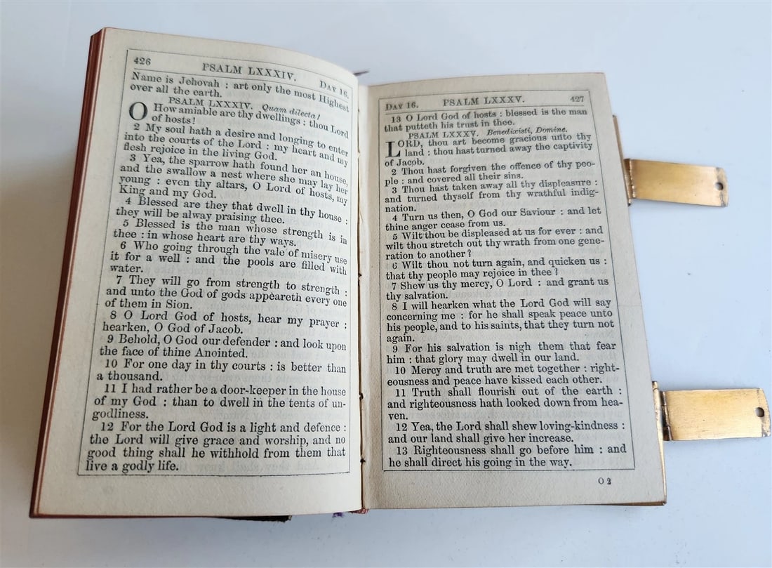 1830s COMMON PRAYER BOOK w/ PSALTER in ENGLISH antique BRASS DECORATED BINDING - 7