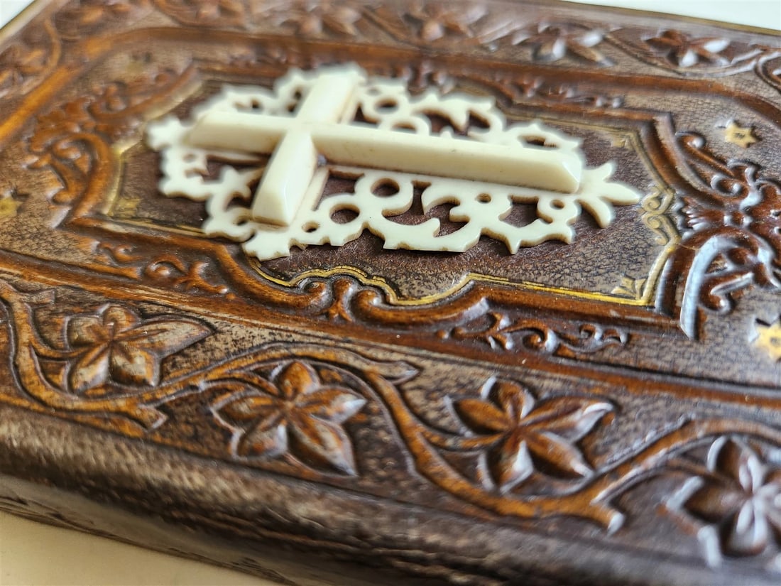 1870s PRAYER BOOK in GERMAN antique APPLIED BONE CROSS BINDING DIE HIMMELSPFORTE - 7