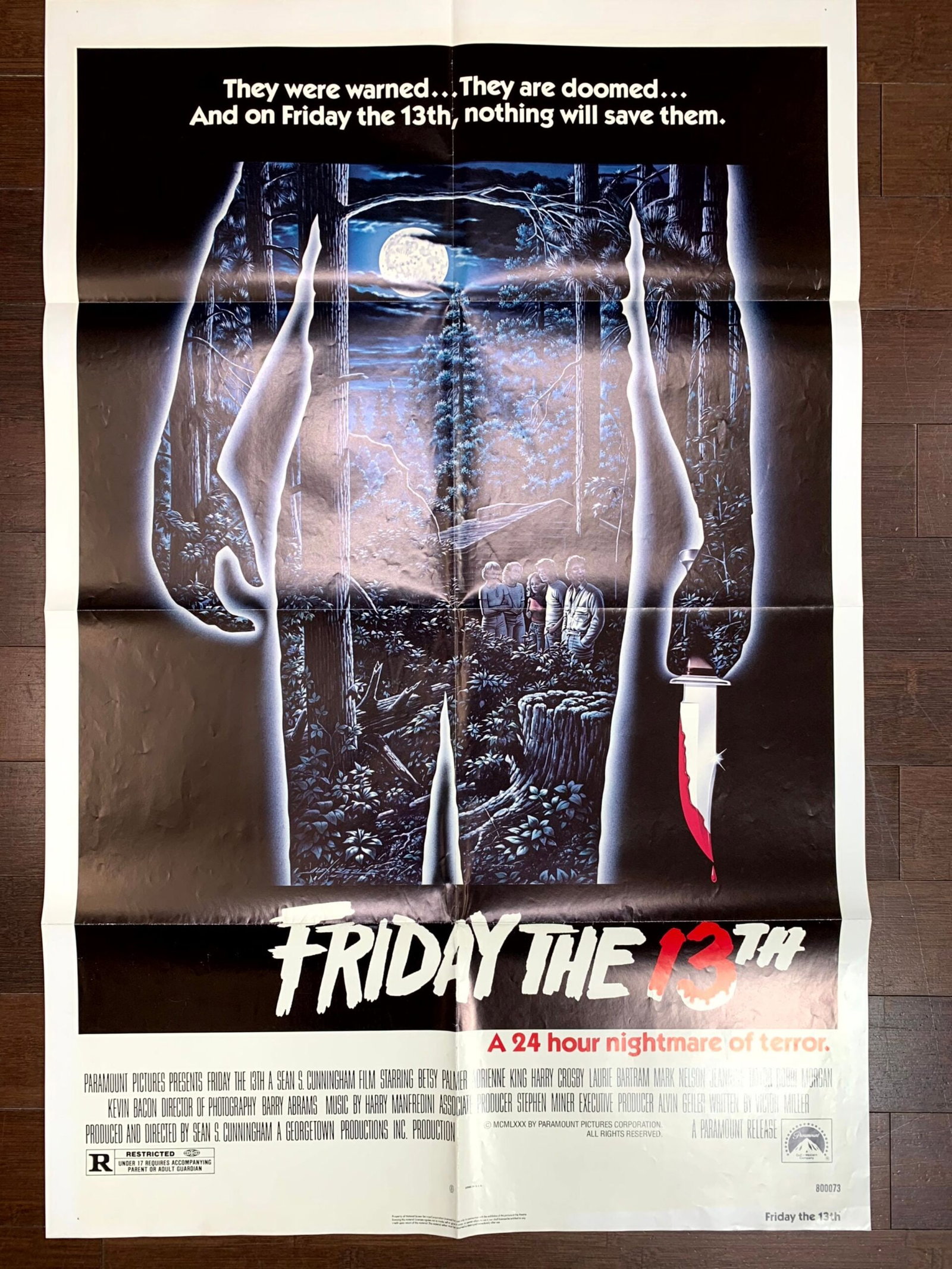 Friday The 13th - Pristine Cond. (1980) US One Sheet Movie Poster: Title: Friday The 13th - Pristine Cond. (1980) US One Sheet Movie Poster Description: Friday The 13th - Pristine Cond. (1980) US One Sheet Movie Poster Weight: 2 Reserve: $725.00 Shipping: Domestic:&#