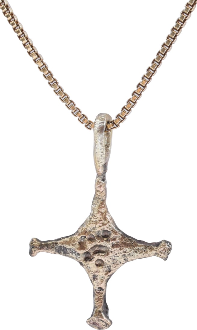 NORTHERN EUROPEAN CONVERT'S CROSS NECKLACE, 9th-10th CENTURY - 2