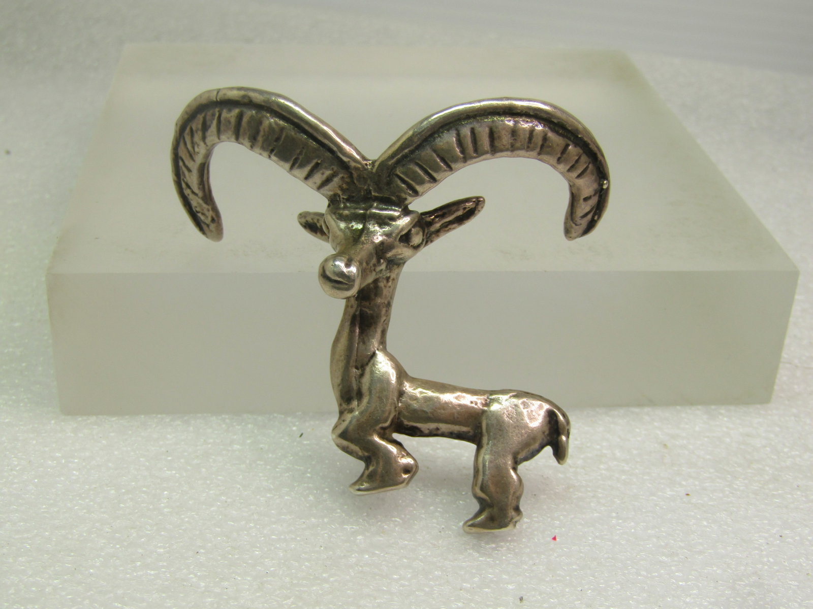 Vintage Sterling Big Horn Sheep/Ram Brooch/Pendant - Brutalist, Signed MMA, 1990's. - 2