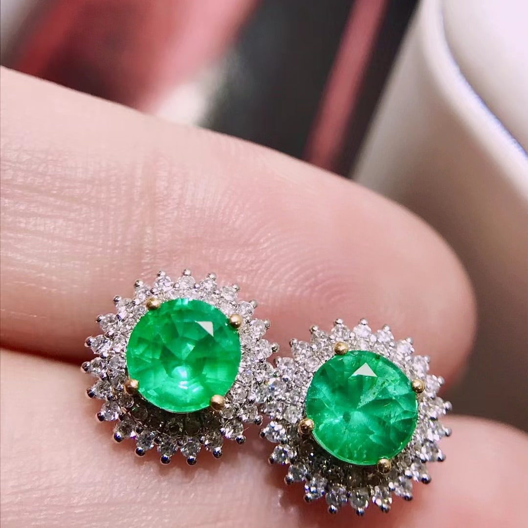14K GOLD 1.81 CTW VIVID GREEN NATURAL EMERALD and DIAMOND EARRINGS - 3