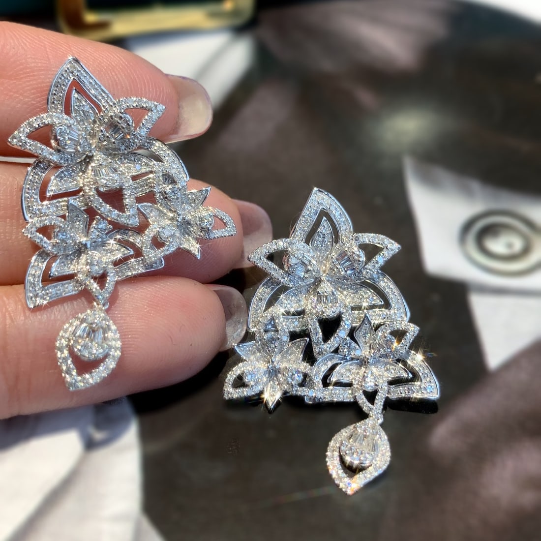 14K GOLD 1.5 CT NATURAL H DIAMOND EARRINGS - 7