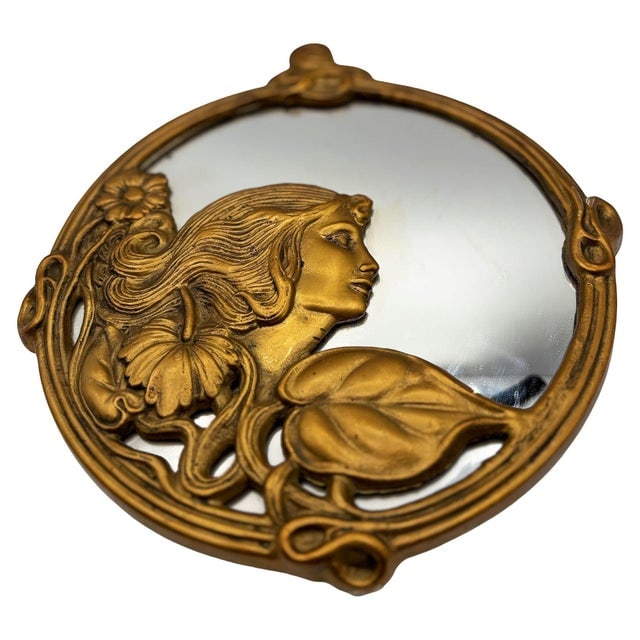 1910s Cast Brass Art Nouveau Round Wall Mirror With Ivy Lady Portrait - 2