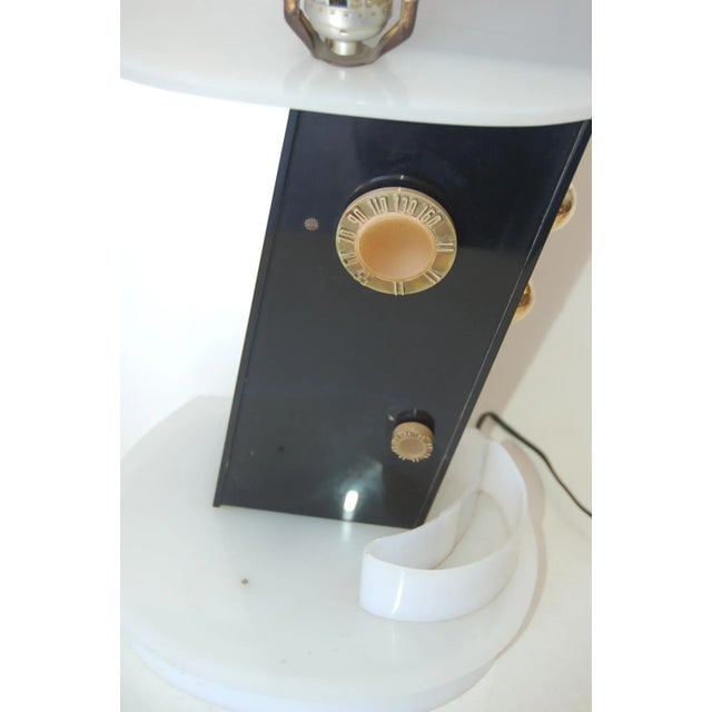 Mid Century Lucite Radio Table Lamp by Moss Lighting - 2