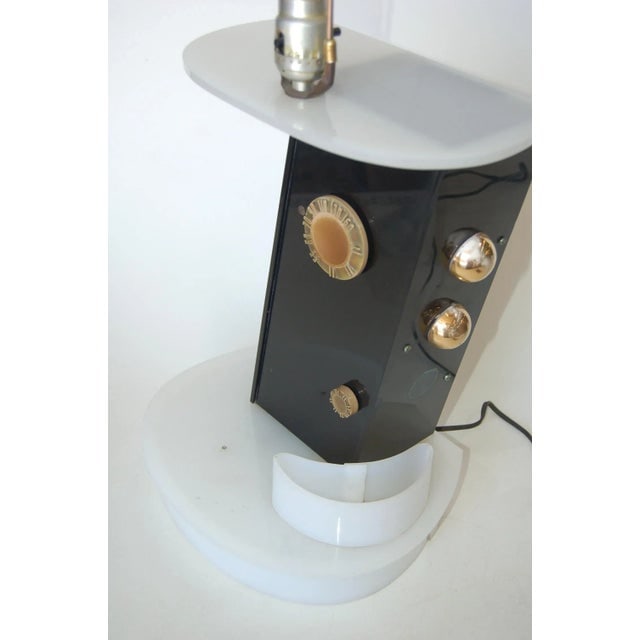 Mid Century Lucite Radio Table Lamp by Moss Lighting - 3