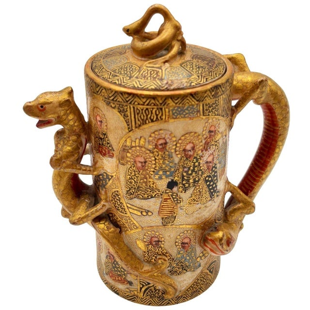 Late 19th Century Gyokushu Satsuma Earthenware Saki Pitcher, C. Meiji Period - 9