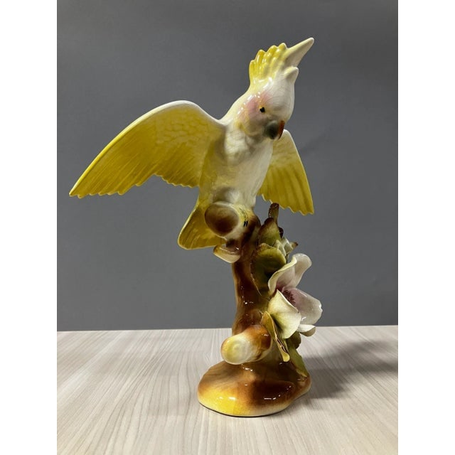 1940s California Pottery Ceramic Tropical Cockatoo on Hibiscus Branch Statue - 3