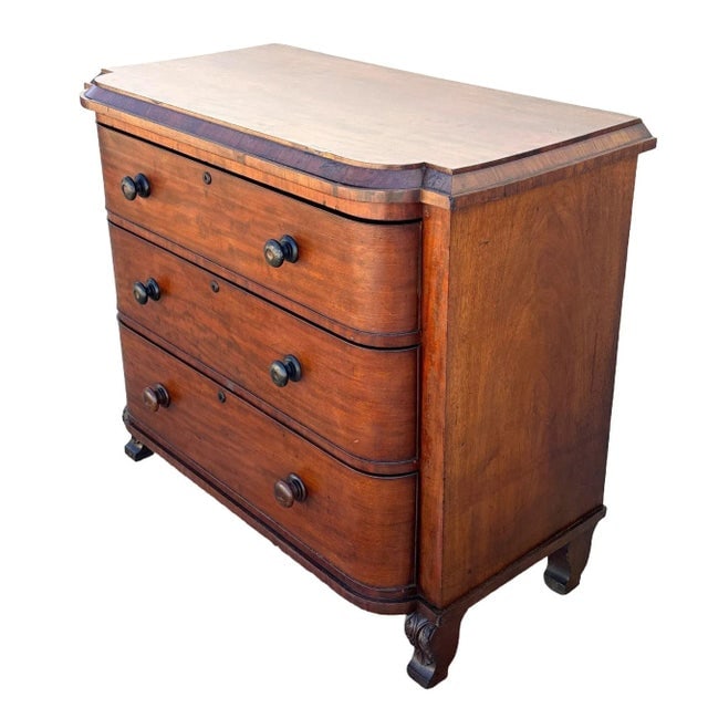 Late 19th Century Victorian Queen Anne Lowboy Dresser With Sculpted Front - 3