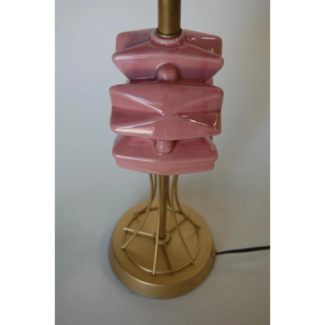 Mid Century Brass Spindel Table Lamp W/ Ceramic Flower Accent - 7