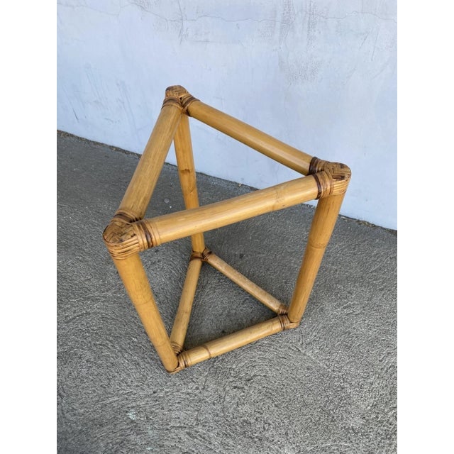 1950s Mid-Century Modern Rattan Single-Strand Triforce Plant Stand - 2