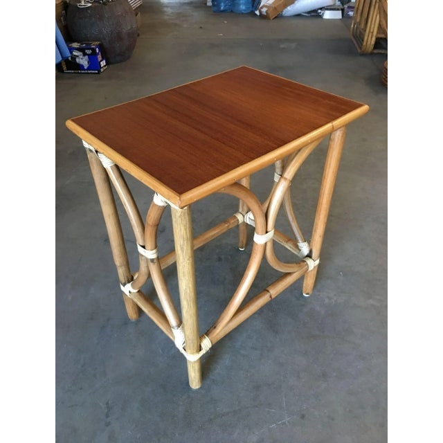 1950s Restored Large 1-Strand Rattan "Hour Glass" Cocktail Side Table with Wood Top - 3