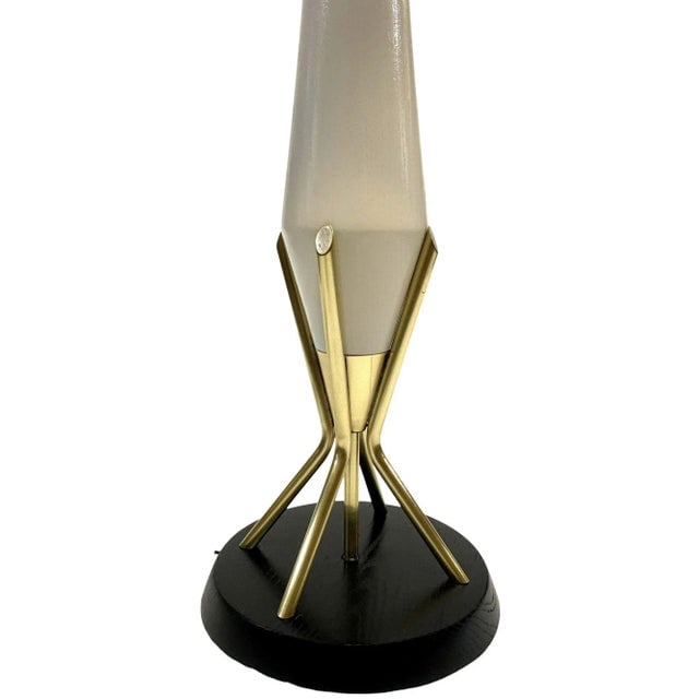 1950s Mid Century Googie Table Lamp With Spun Fiberglass Shade - 4