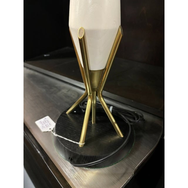 1950s Mid Century Googie Table Lamp With Spun Fiberglass Shade - 7