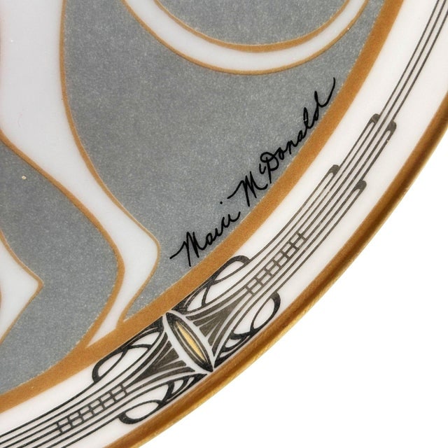 1990s "A Flapper W Greyhounds" Art Deco Style Ceramic Decorative Plate by Ws George - 5