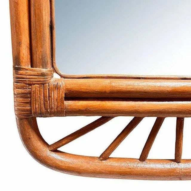 1950s Restored Single-Strand Rounded Rattan Wall Mirror With Stick Reed Rattan - 4