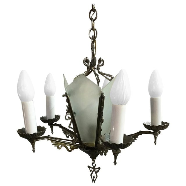 Art Deco Slat Glass Chandelier With Geometric Details - 2