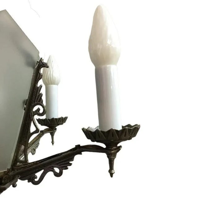 Art Deco Slat Glass Chandelier With Geometric Details - 8