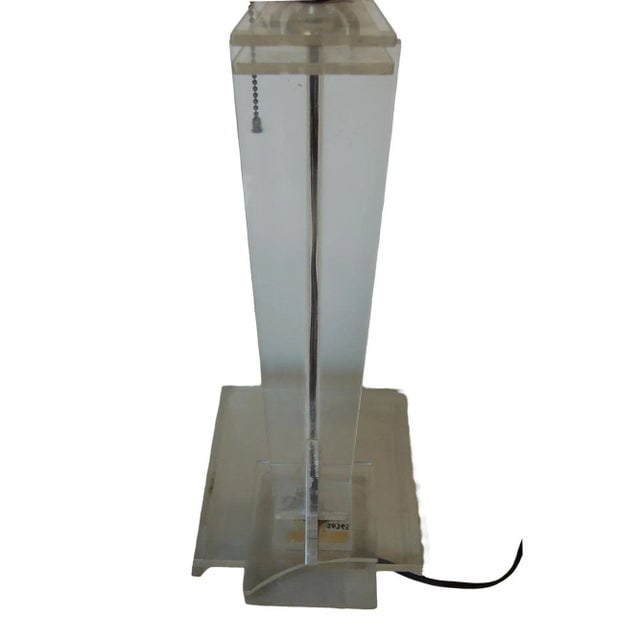 Modernist Clear Lucite Table Lamp by Moss - 2