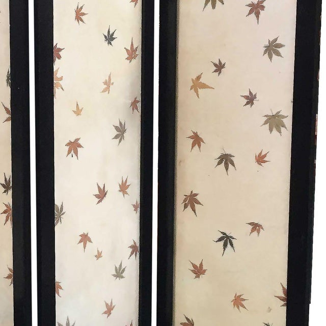 1950s Black Lacquer Folding Screen W/ Fiberglass Maple Leaf Inserts - 6