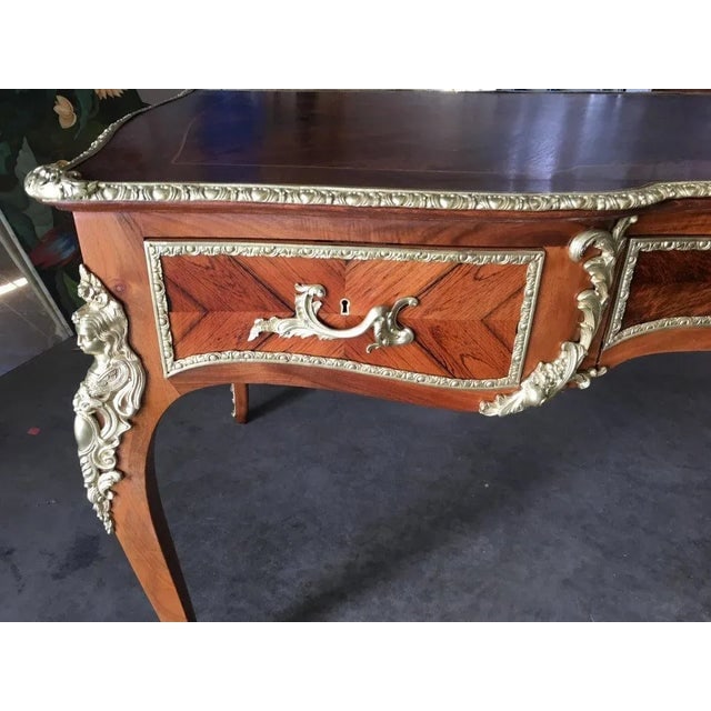 1950s Louis XV Rococo Mahogany, Satinwood & Bureau Plat Executive Writing Desk - 9