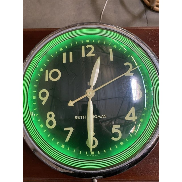 Chrome Art Deco "Chrono-Lite-12" 16" Commercial Neon Wall Clock by Seth Thomas, Circa 1940 - 2
