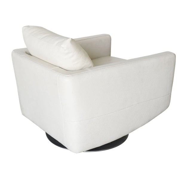 Italian Modern Leather Swivel Lounge Chairs With Steel Base by Natuzzi, Pair - 6