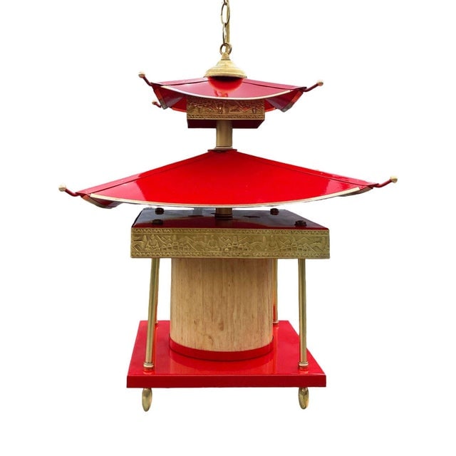 1950s Mid-Century Modern Pagoda Enameled Red Metal & Gold-Tone Tole Chinoiserie Chandelier - 6