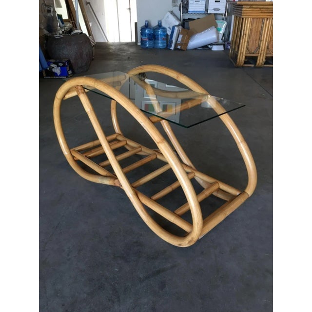 1950s Restored Single-Strand Glass Top "Grasshopper" Rattan Side Table - 3