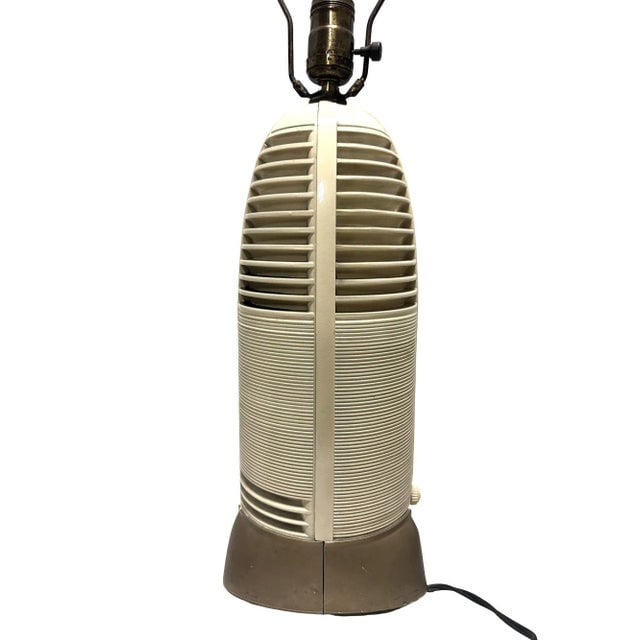 Mitchell "Lumitone" Streamline Art Deco Bakelite Am Radio Table Lamp, 1941 - 2
