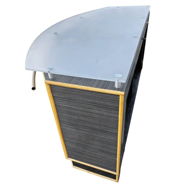 1990s Postmodern Dry Bar W/ Plexiglass Top & Rattan Borders - 5