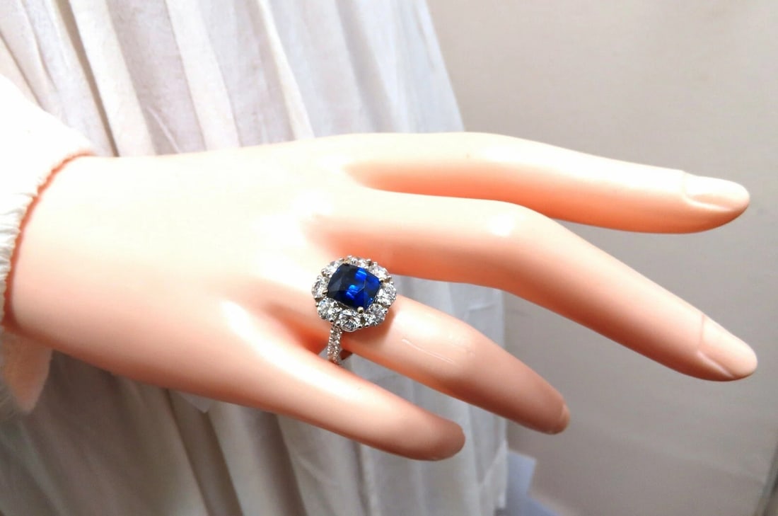 GIA Certified 5.48ct Natural No Heat Royal Blue Sapphire Ring Halo Prime*v - 7