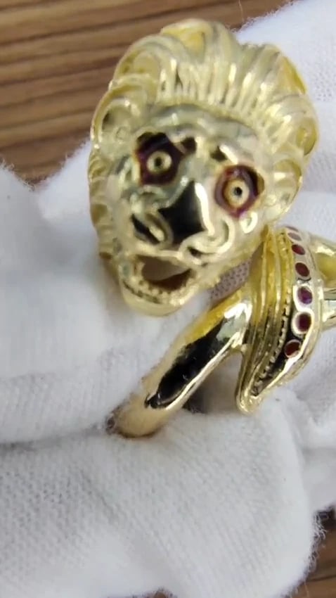 18kt Gold Lion Wrap Enamel Ring *v - 2