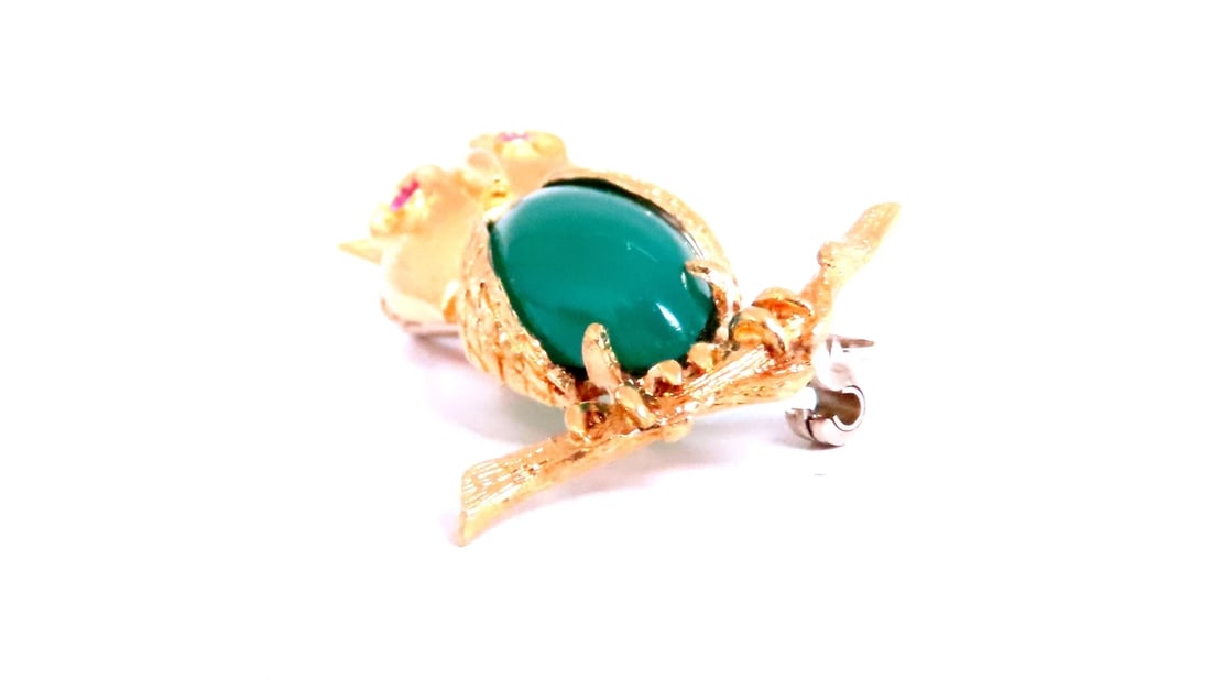 Owl Jade Ruby Figurine 3D Brooch Pin 18kt gold 12554** - 3