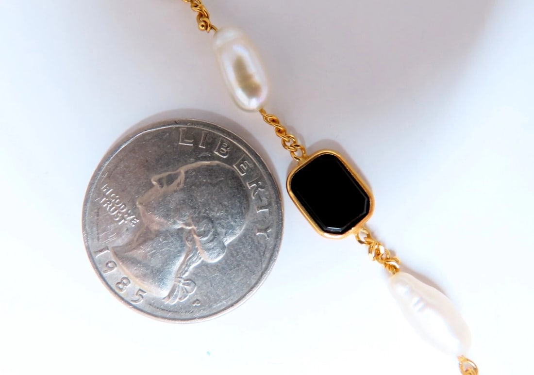 Fresh water pearls onyx bracelet 14kt gold** - 2