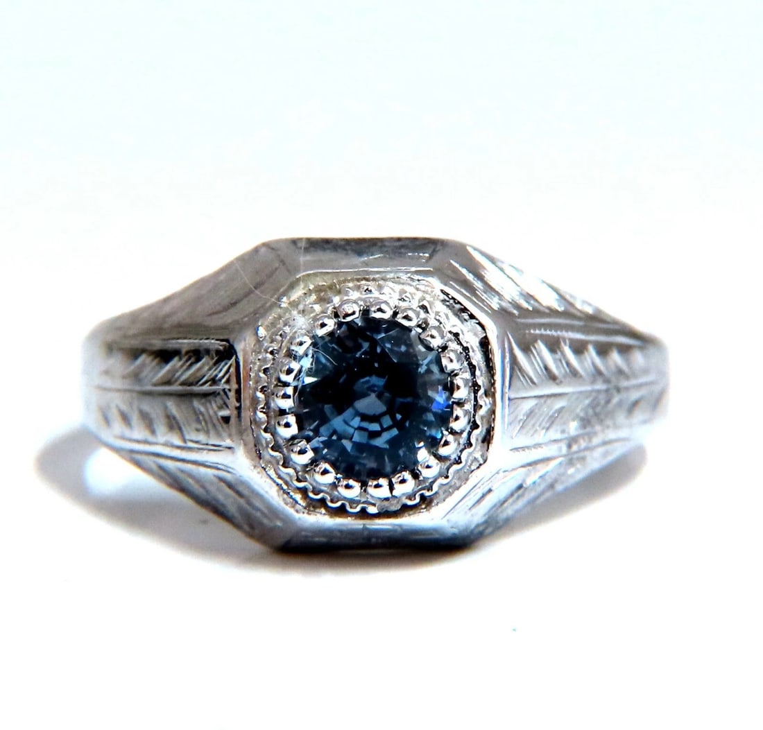 .76ct Natural Periwinkle Blue Sapphire Solitaire Ring 14kt Vintage *v: Classic Vintage Sapphire Solitaire Ring .76ct Periwinkle Blue and transparent Full cut and Full Faceted. Round, Full Cut Brilliant 5mm diameter 5.9 grams Ring is 10mm wide. current ring size: 8.25