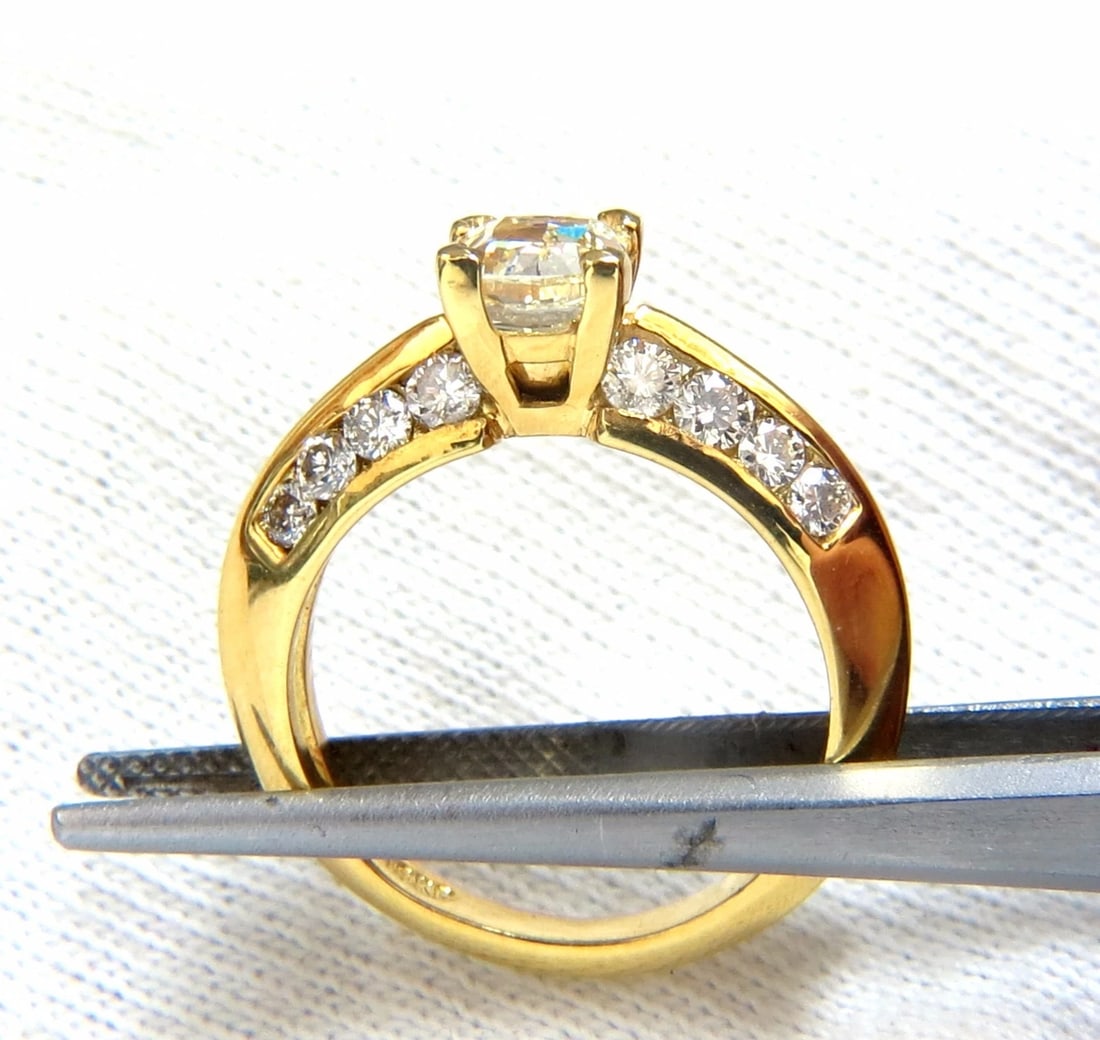 GIA Certified 2.51ct. Fancy Yellow Cushion cut diamond ring 18kt *v - 4