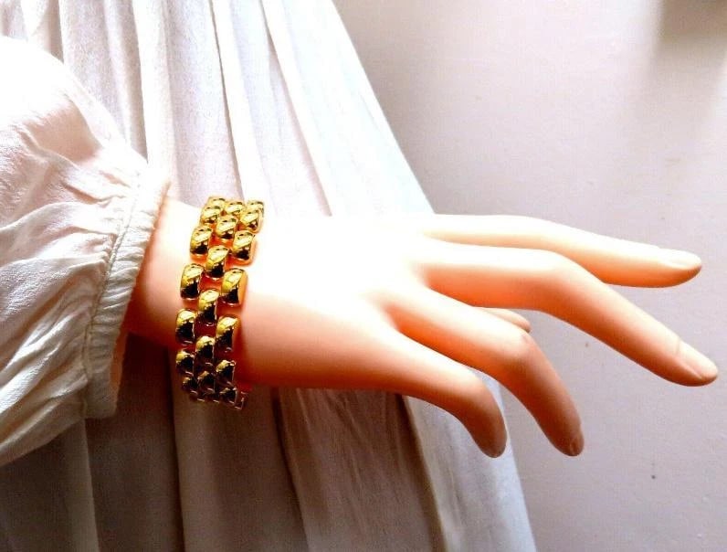 14kt Gold Panther Form Wide Link Gold Bracelet 37.8gm Ref 12338** - 2