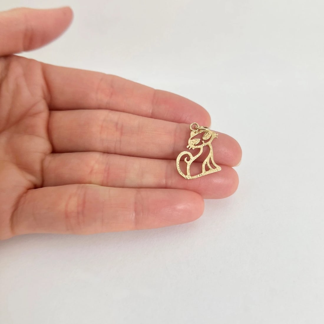 Vintage 1960's Kitty Cat Animal Charm Pendant 14K Yellow Gold .93 Grams - 5
